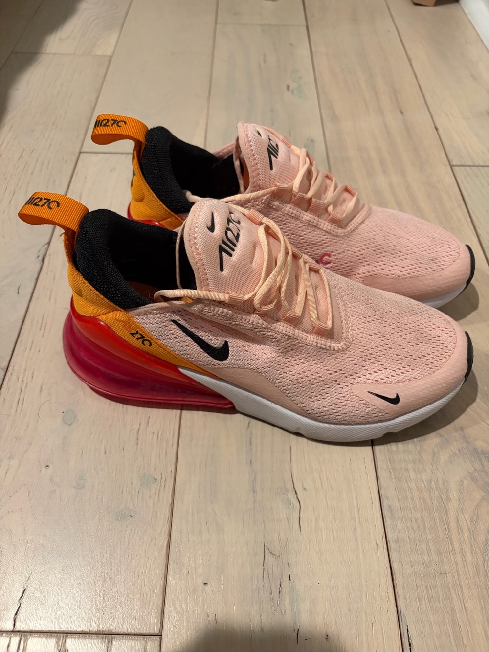Nike Air Max 270 Women’s Size 6.5 – Washed Coral